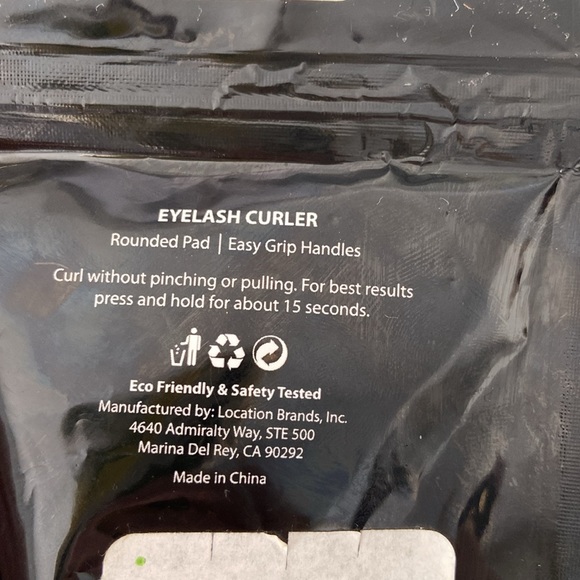 2for $20: eyelash curler - Picture 5 of 9